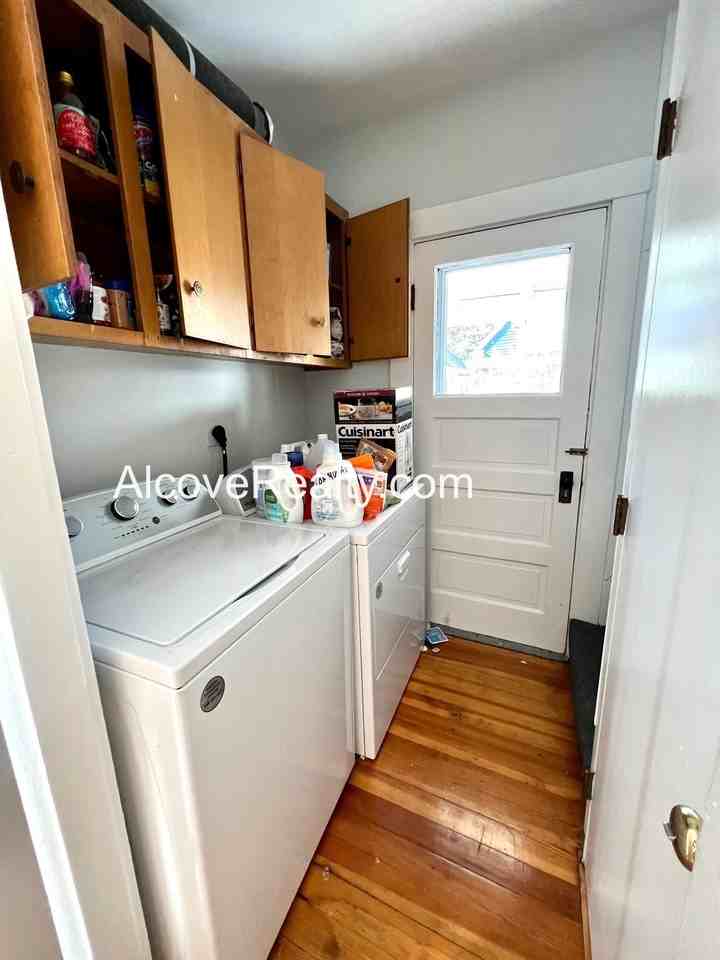 34 Leonard Street #2 - Photo 7 of 17