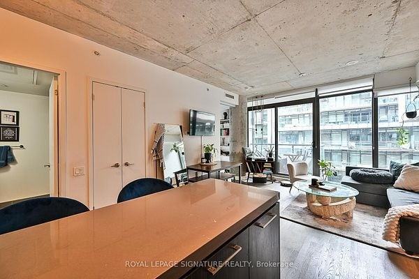 560 King Street West #601 - Photo 2 of 30