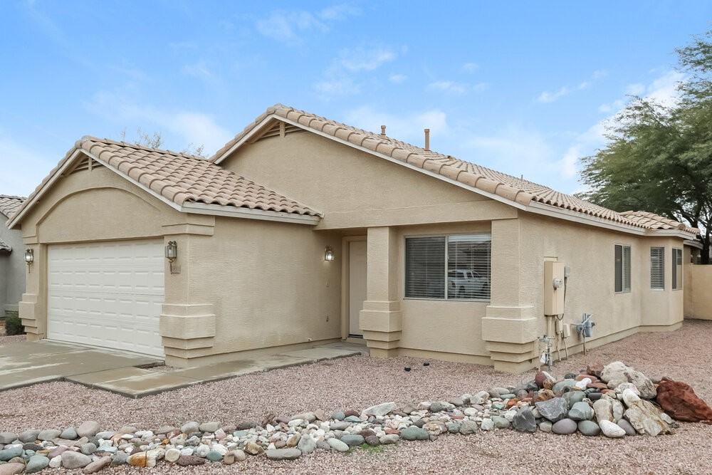 13833 W Bola Dr - Photo 3 of 16