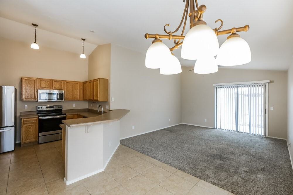 13833 W Bola Dr - Photo 6 of 16