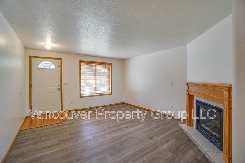 19002 Se 17th St - Photo 6 of 36