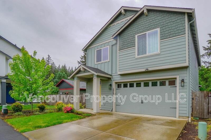 2904 Ne 161st Ct - Photo 2 of 41