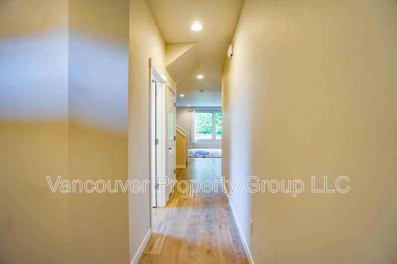 2904 Ne 161st Ct - Photo 5 of 41