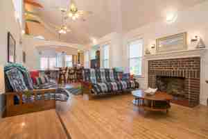 featured image of 609 Lenox Ave