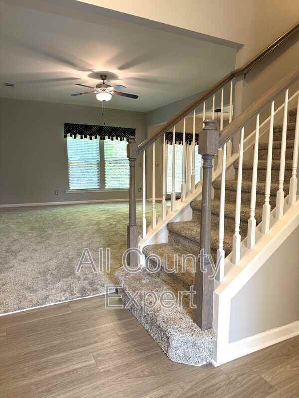 1472 Brookmere Way - Photo 2 of 28