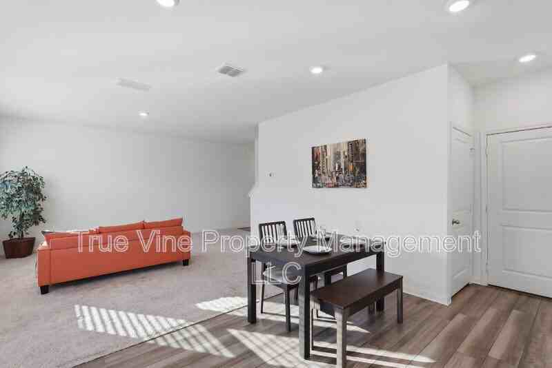 14523 Bonito Loop - Photo 6 of 30