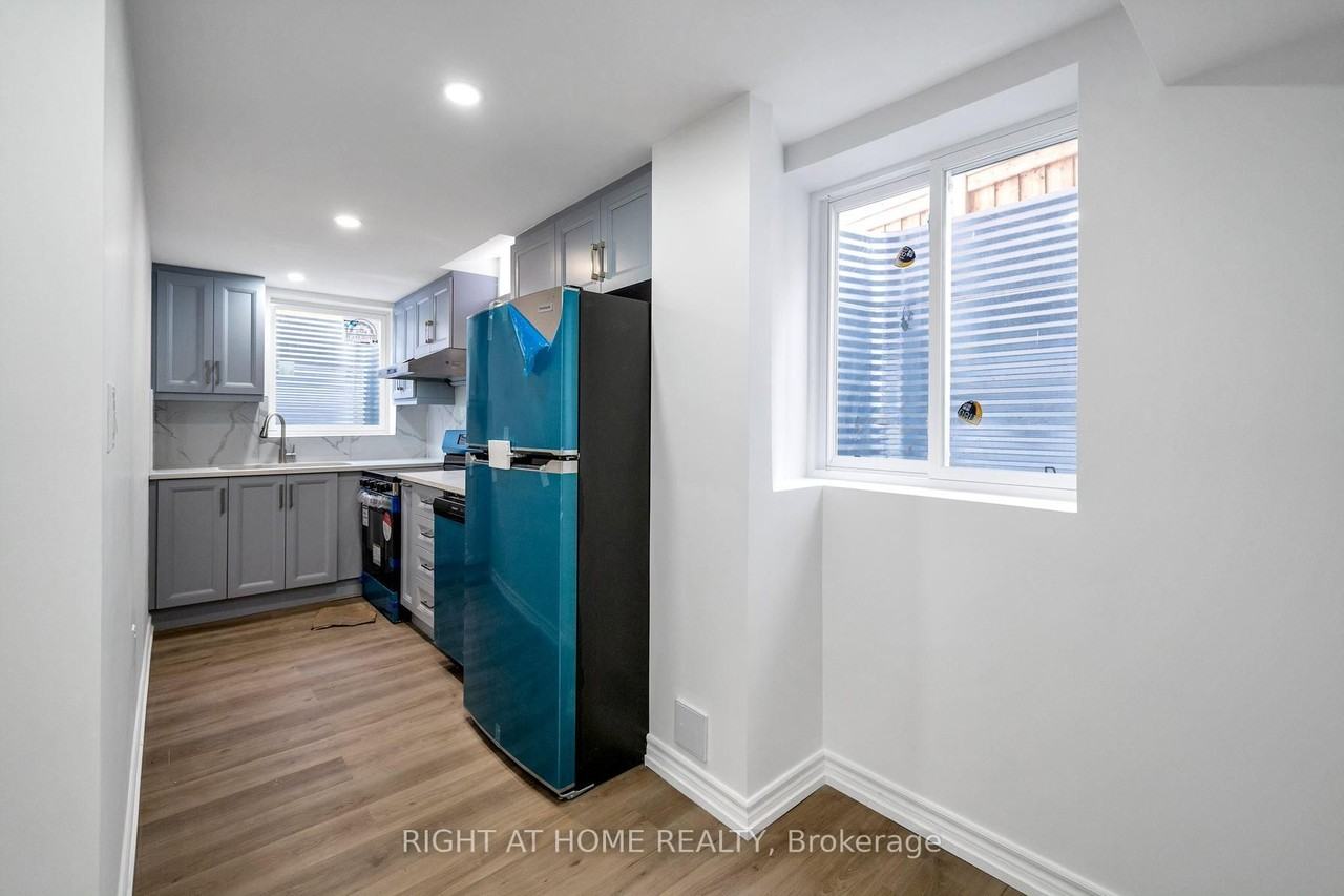 49 Priory Drive - Photo 4 of 17