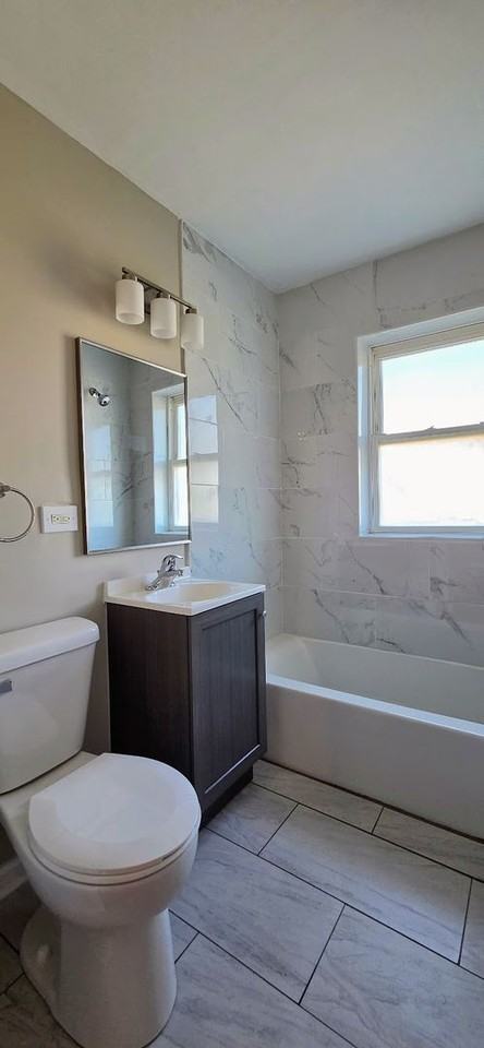 4764 N Virginia Ave #206 - Photo 6 of 10