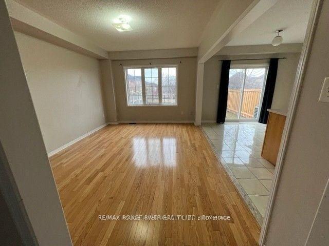 32 Puttingedge Drive - Photo 4 of 11