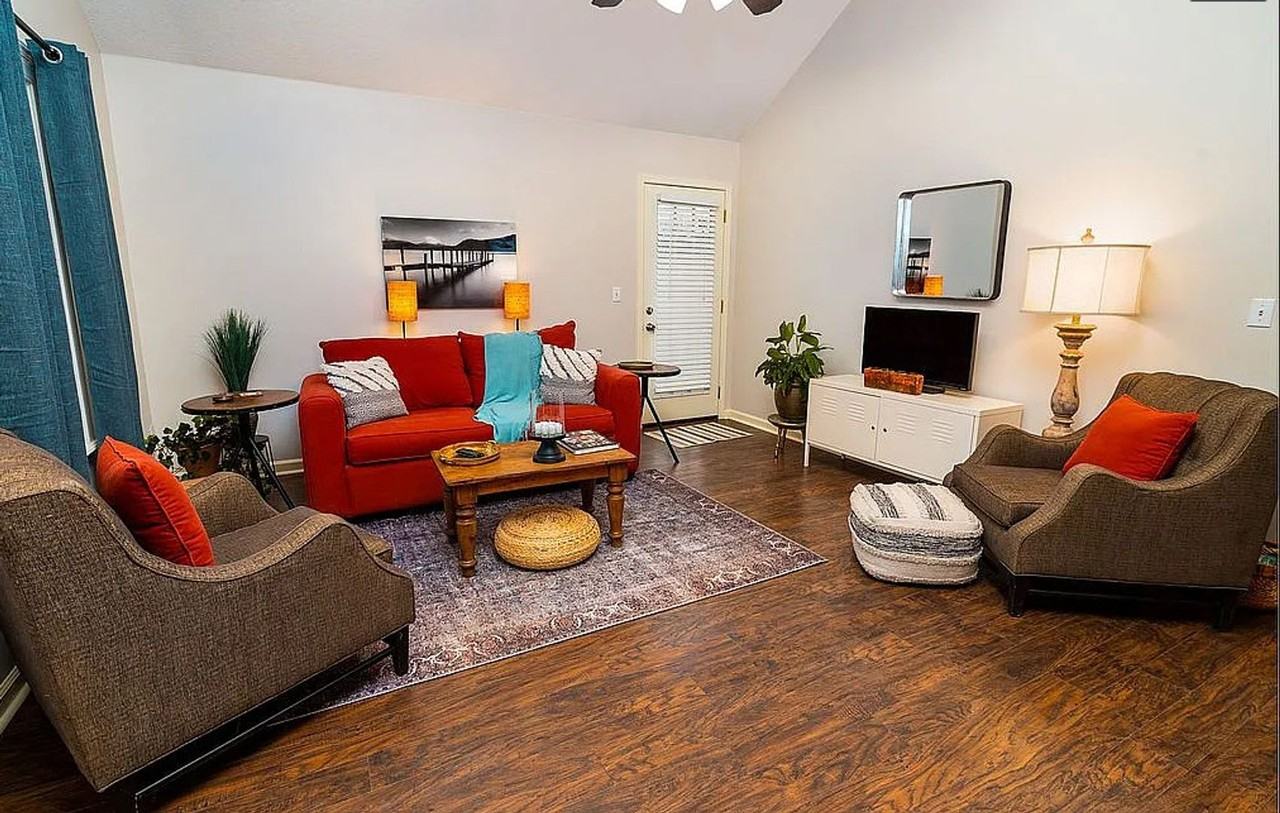 Dooley Properties LLC - Photo 4 of 25