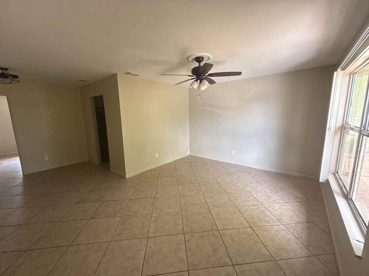 4120 Pine Drop Ln - Photo 3 of 9