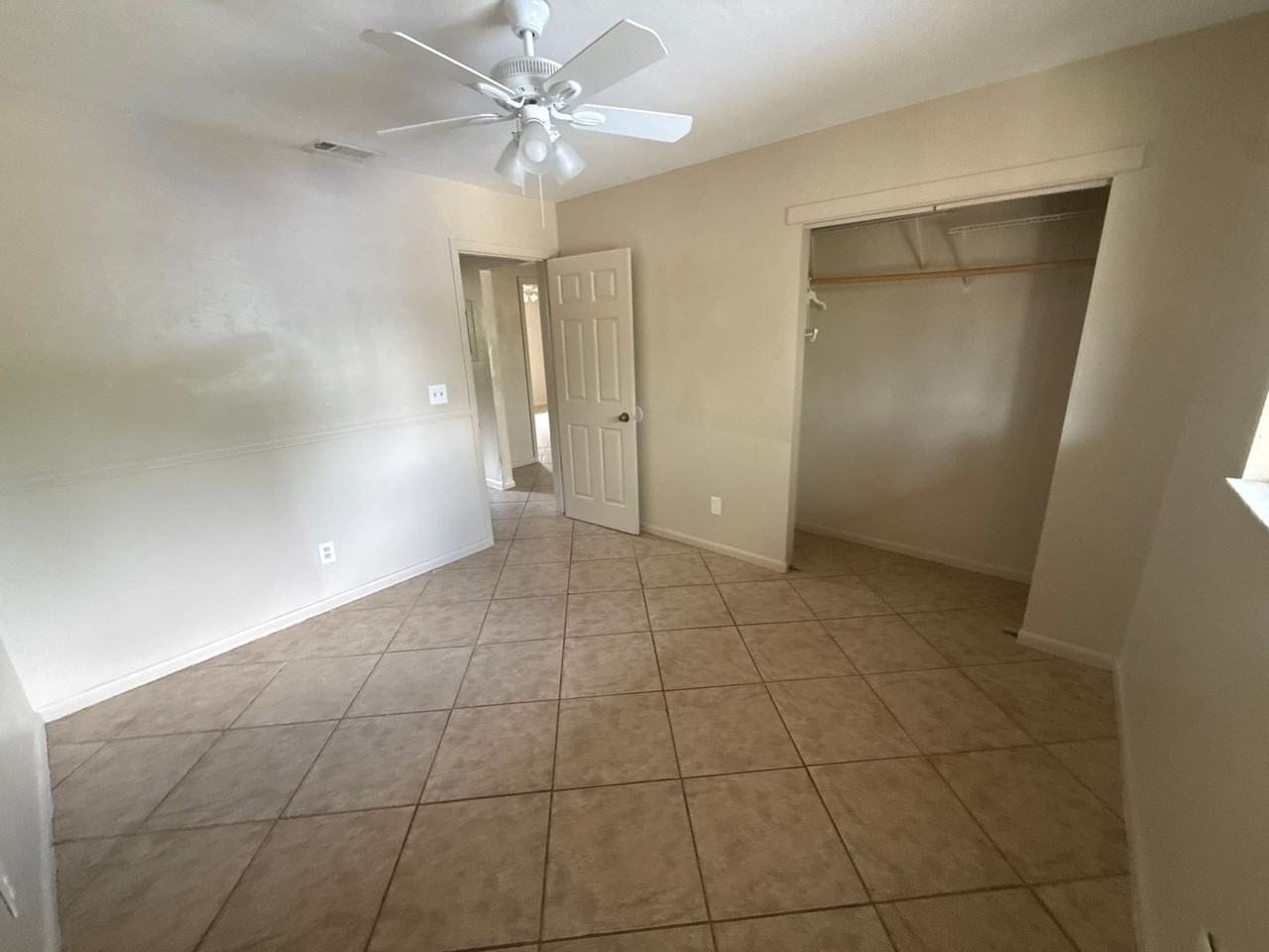 4120 Pine Drop Ln - Photo 5 of 9