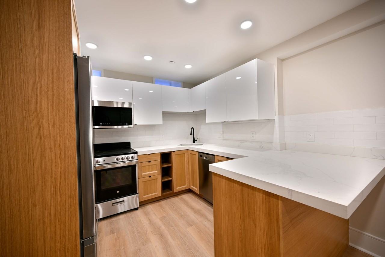 18 Winchester St - Photo 2 of 13