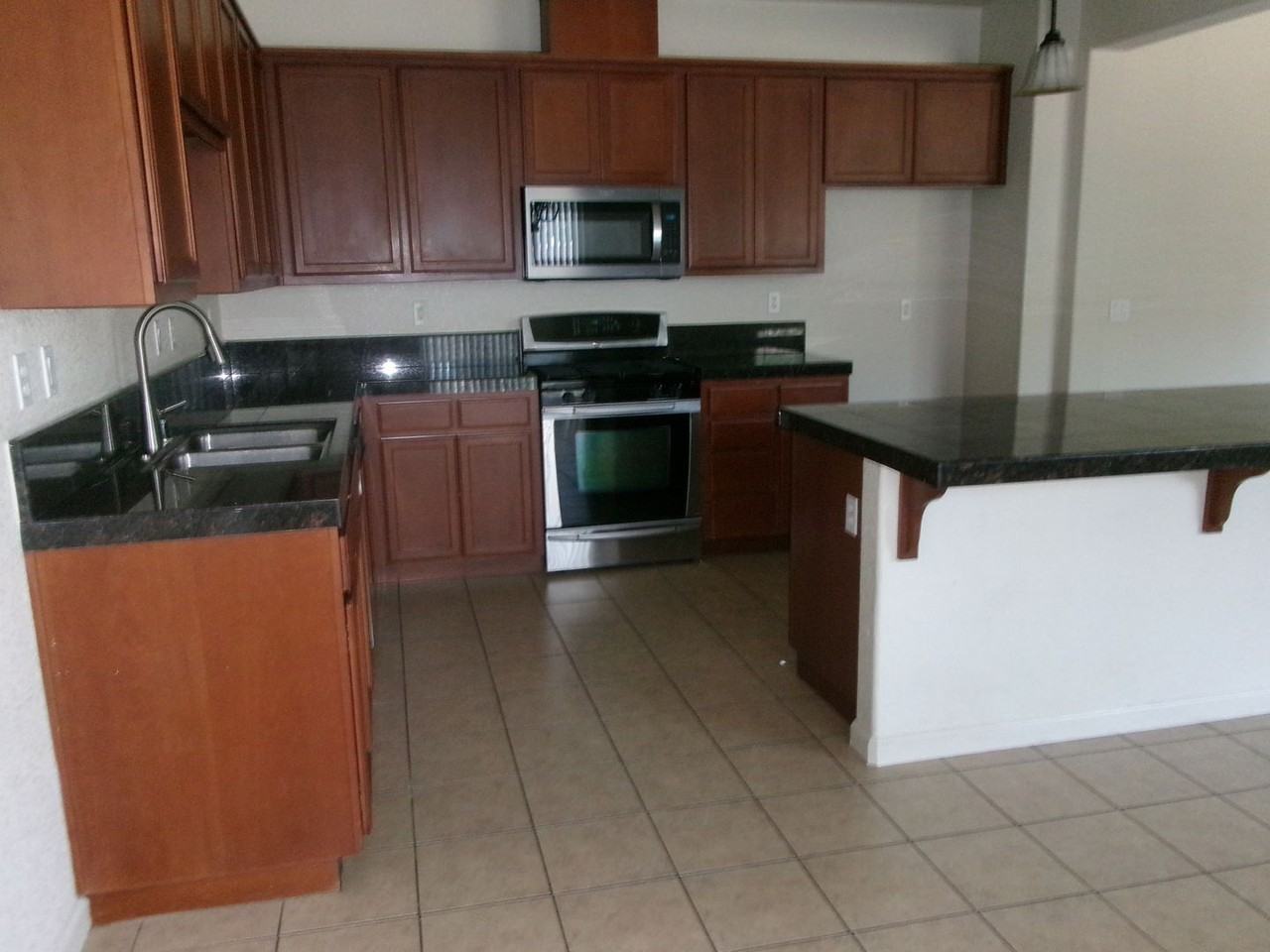 1508 Beck Cir - Photo 5 of 15