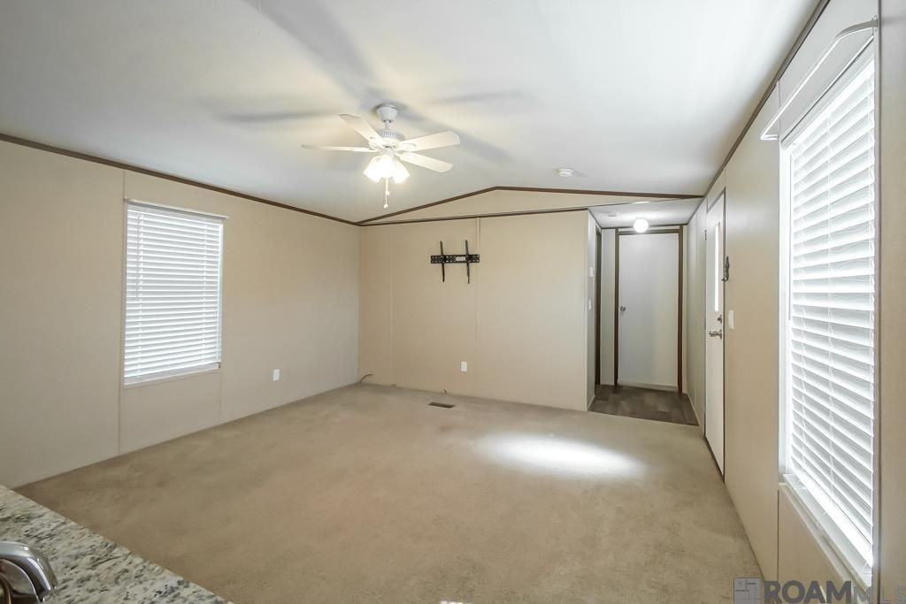 12990 Laws Ln - Photo 4 of 16