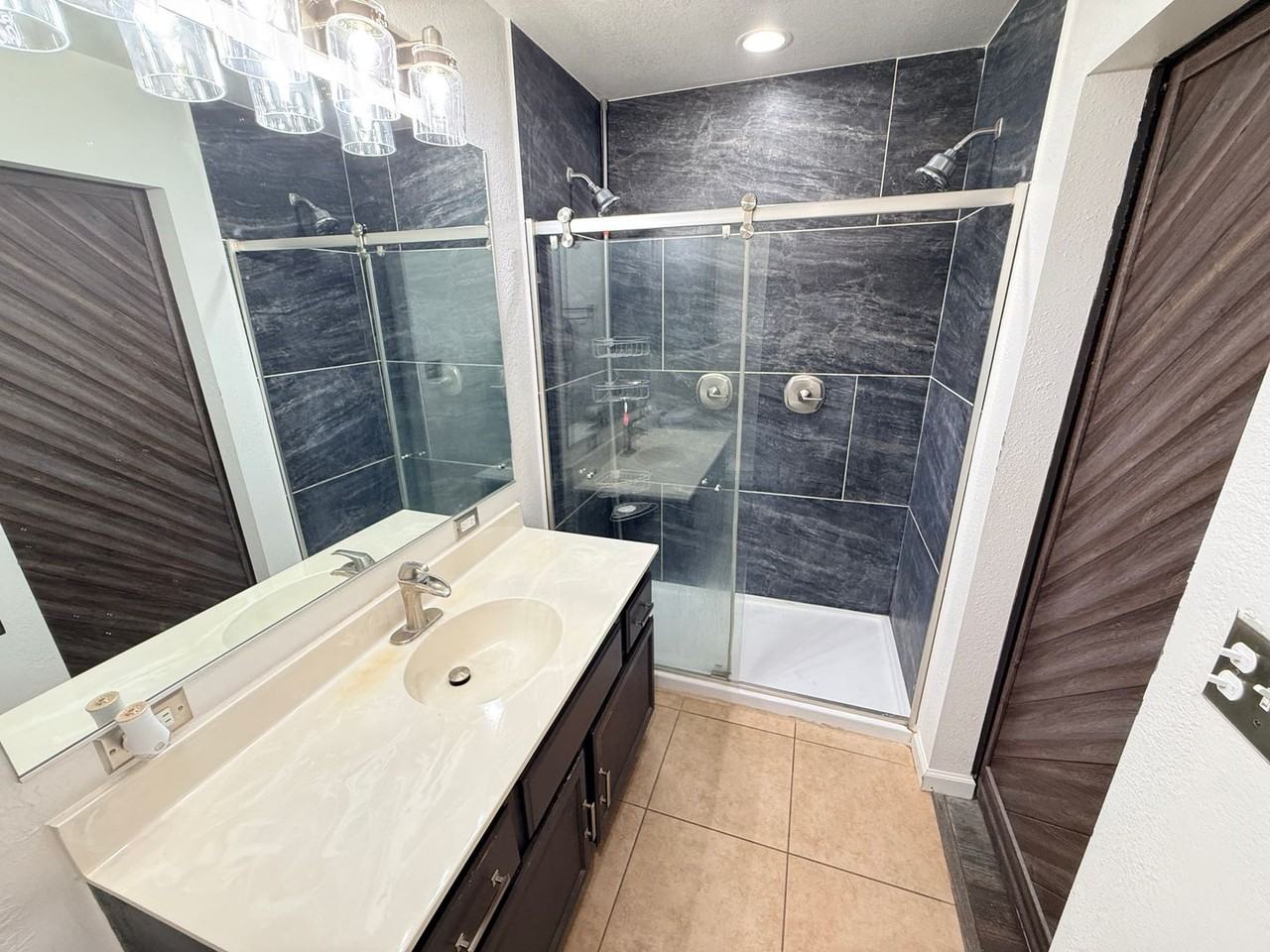 2372 Beaver Bay Ct - Photo 3 of 17