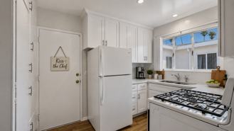 1900 Huntington Dr - Photo 1 of 1