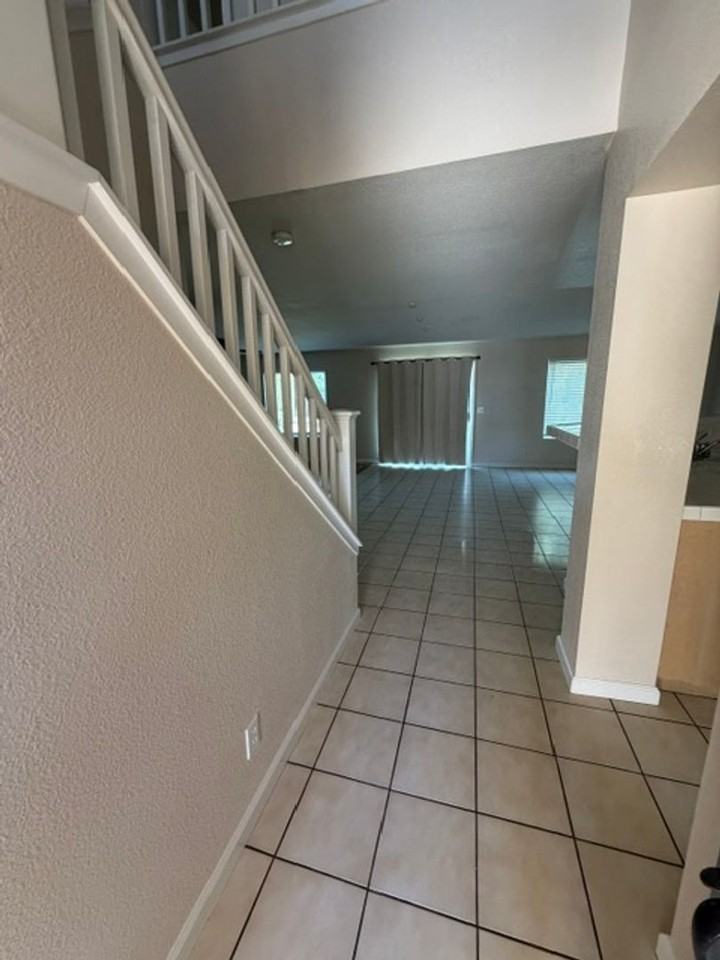 2675 Merganser Ct - Photo 4 of 13