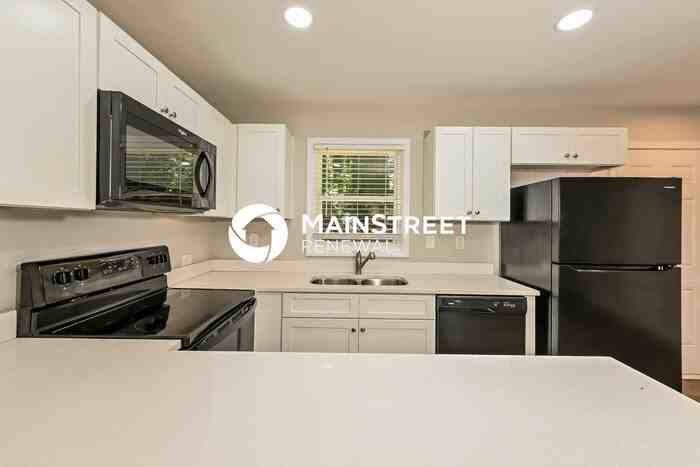 3886 Brookshire Pl - Photo 7 of 15