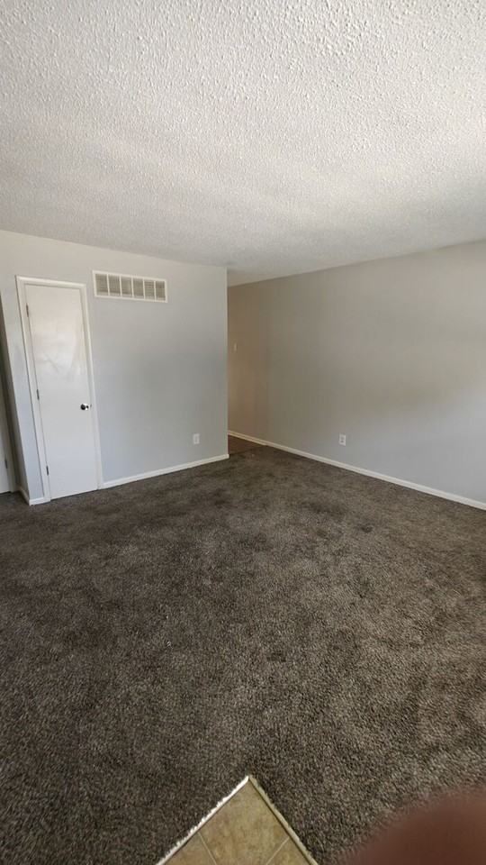 325 Nw 62nd Ter - Photo 4 of 14