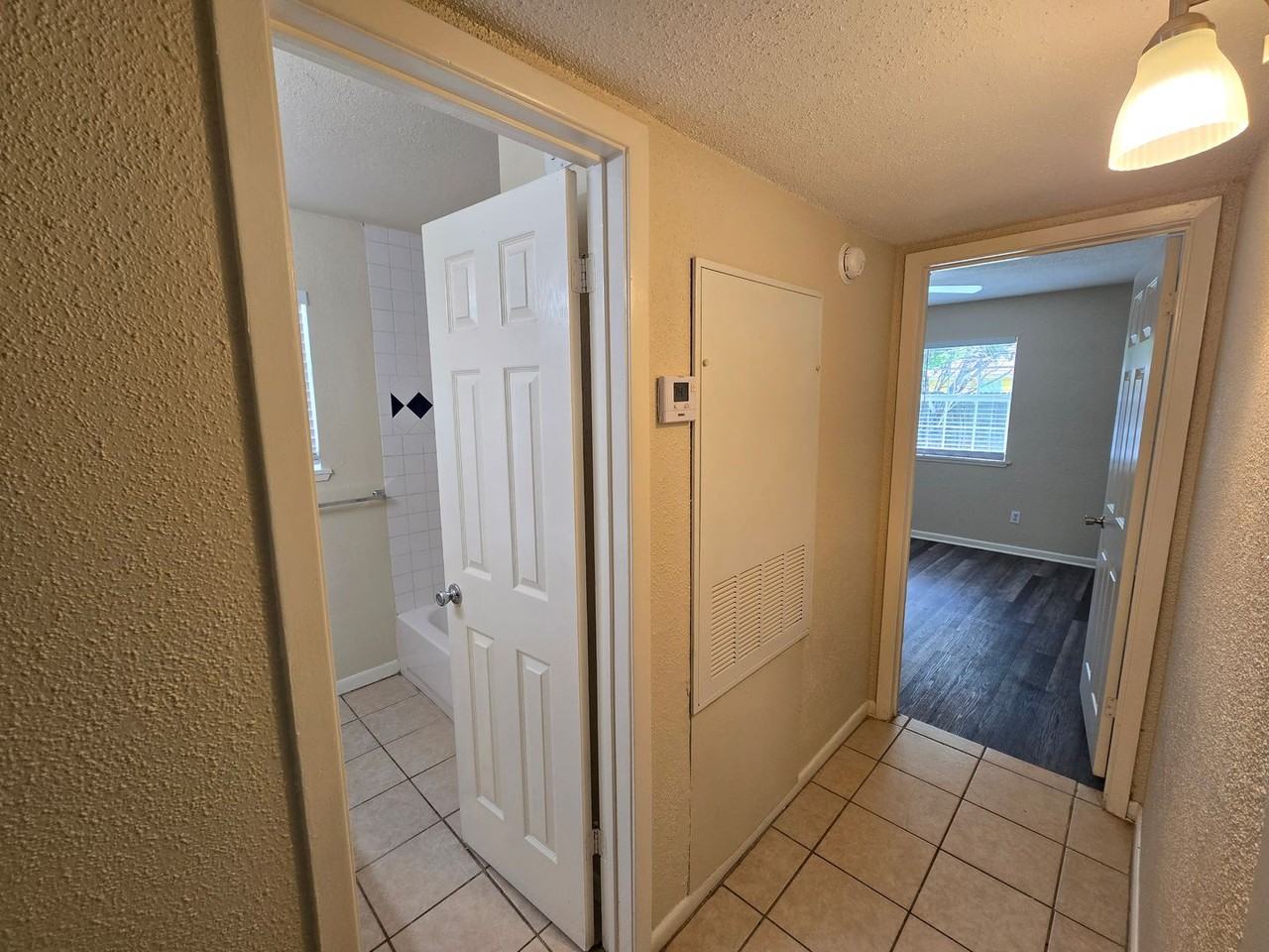 1206 Georgia St - Photo 7 of 15