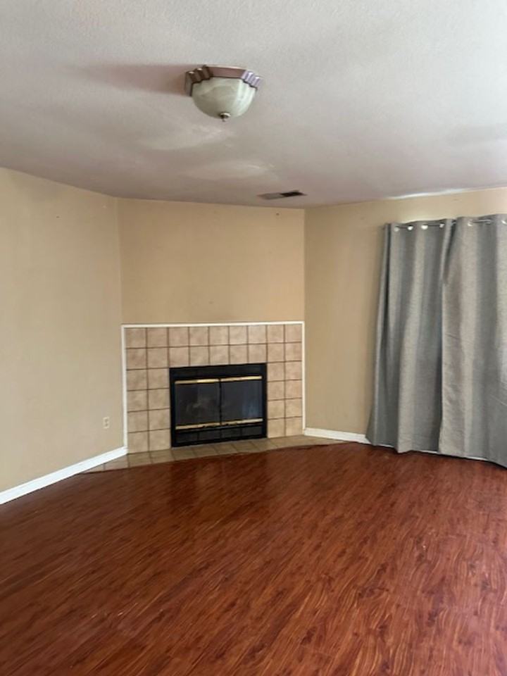 1859 Heritage Dr - Photo 3 of 3