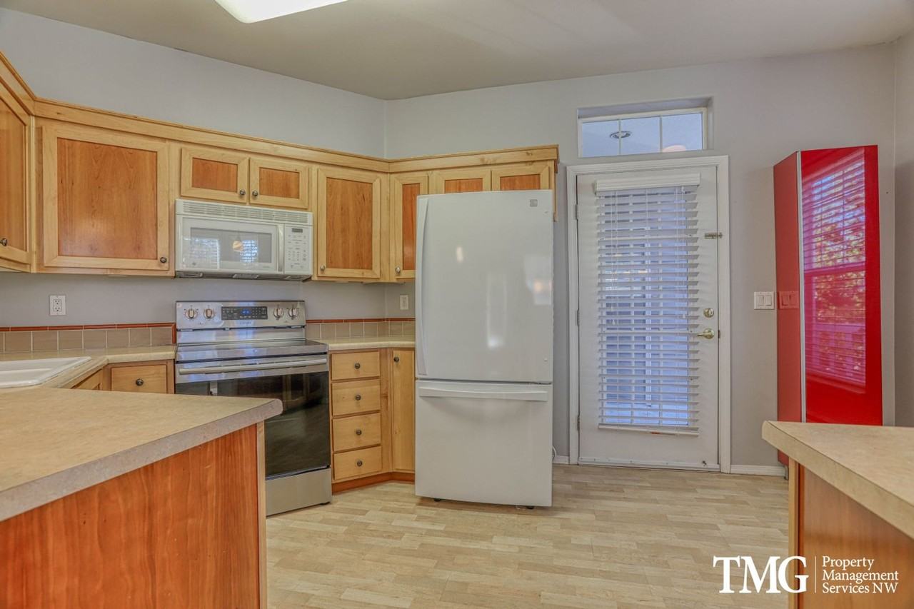 1210 Ne 63rd Way #903 - Photo 6 of 27