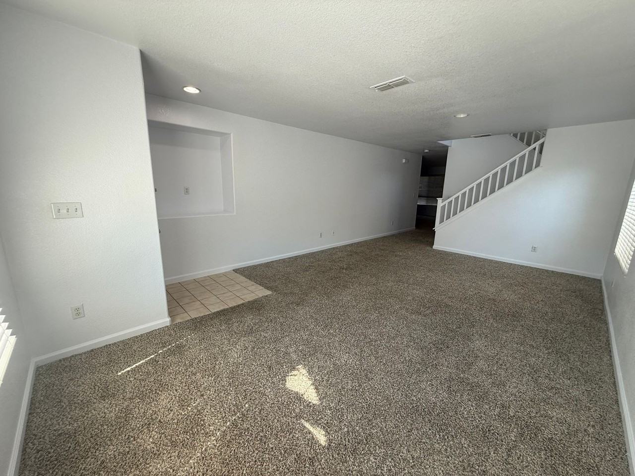 3324 Calla Lily Way #5244001001 - Photo 5 of 35