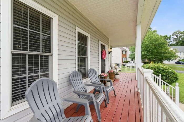 607 Green Garden Cir - Photo 5 of 37