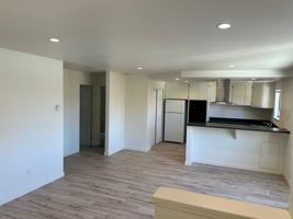 featured image of 7658/7660 Poppy Way