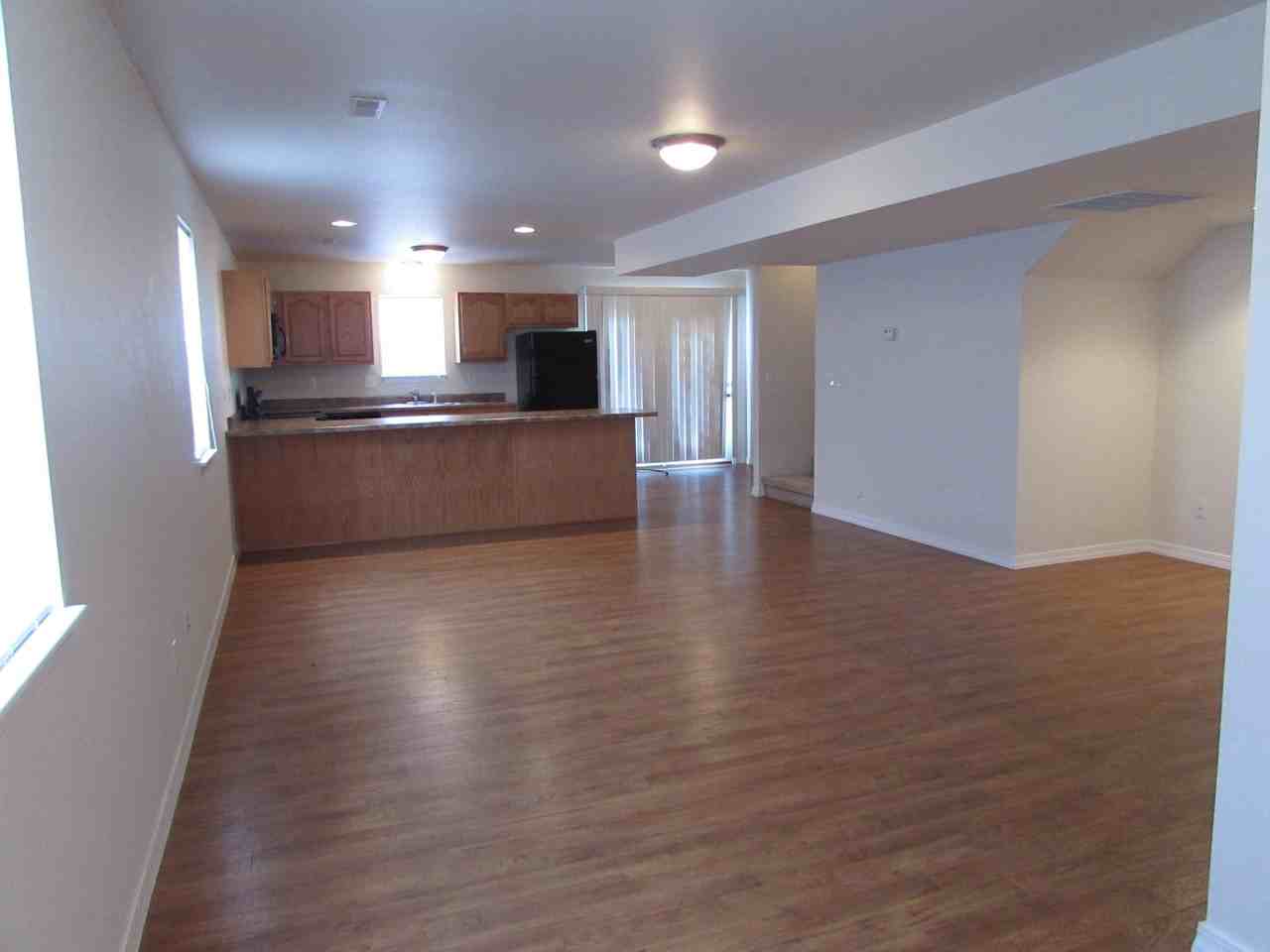 114 Andrews Dr - Photo 2 of 26