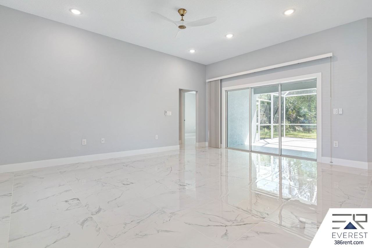 4 Karl Ct - Photo 7 of 37