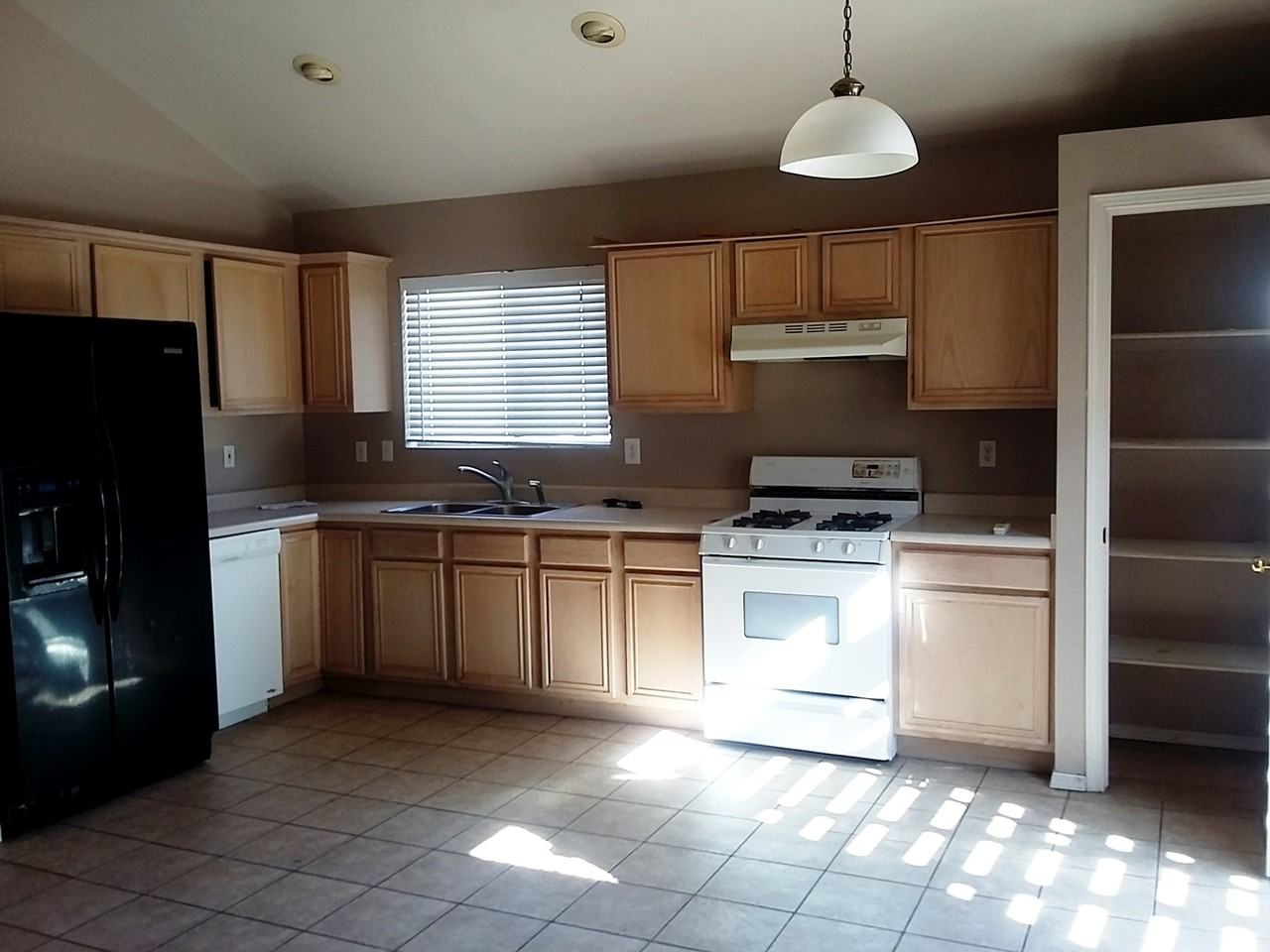 161 Yellowlegs Ln - Photo 2 of 10