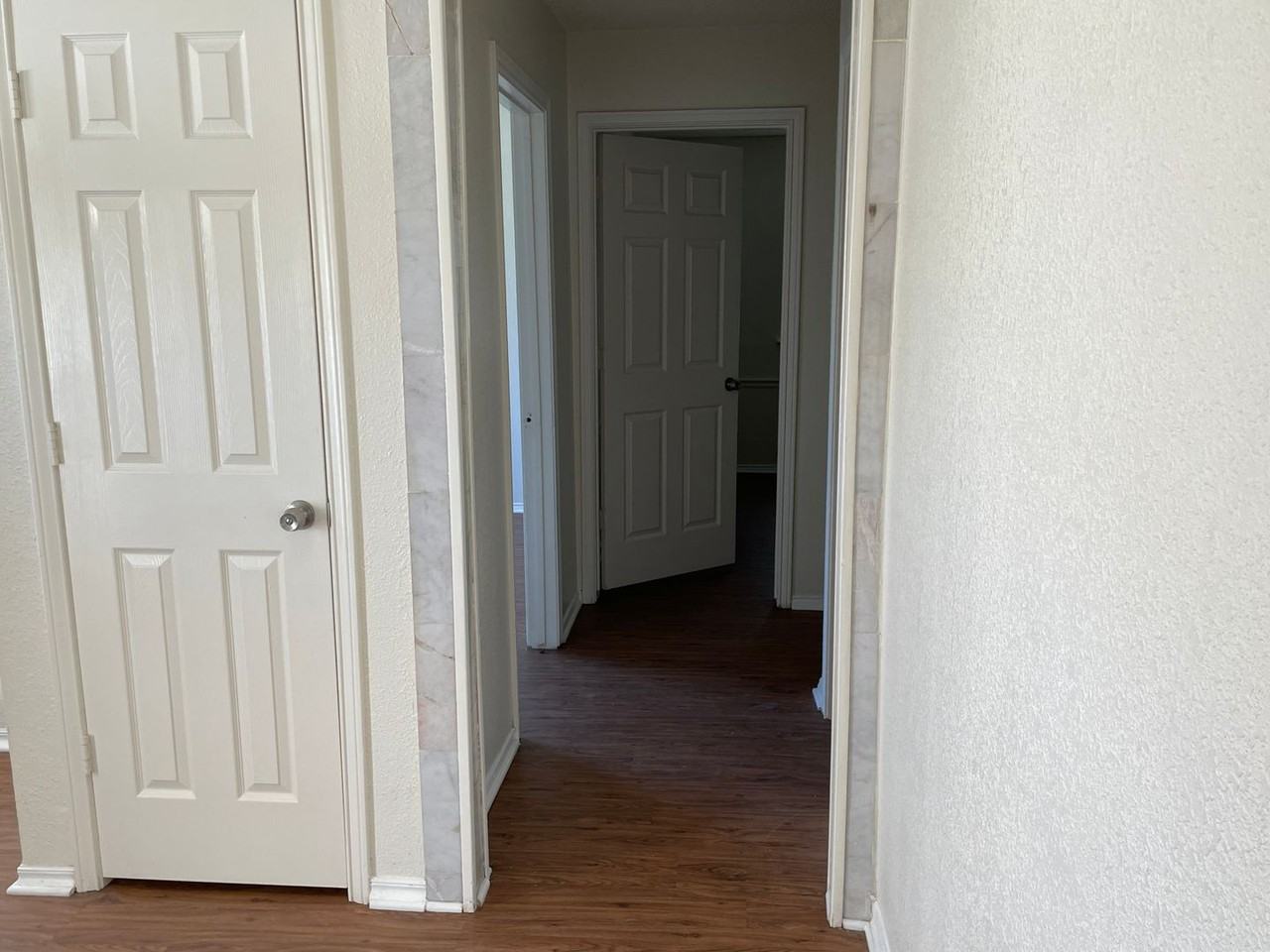971 Brookside Dr - Photo 4 of 31