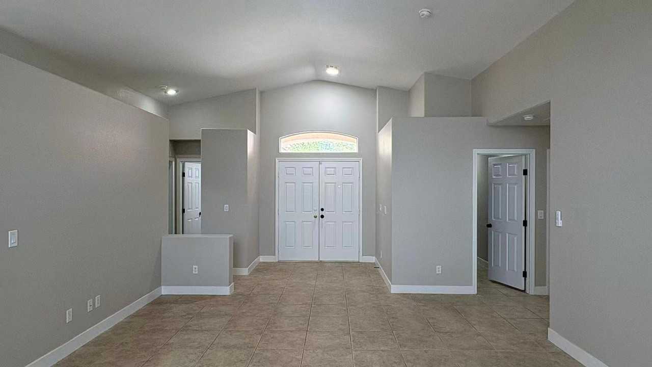 5914 Creekside Sands Ln - Photo 6 of 17