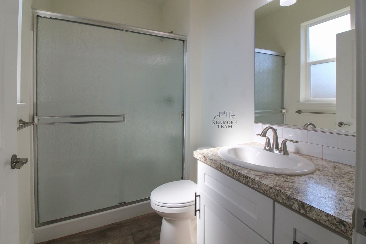 1105 S Cedar Pl - Photo 6 of 11