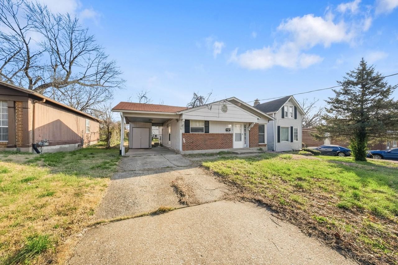 2415 Shirley Ave - Photo 3 of 27
