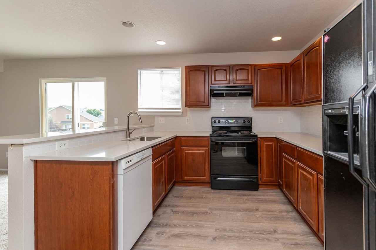 5415 Arroyo St - Photo 5 of 33