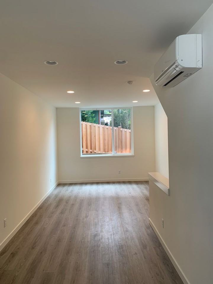 2024D Ne 85th St - Photo 4 of 11