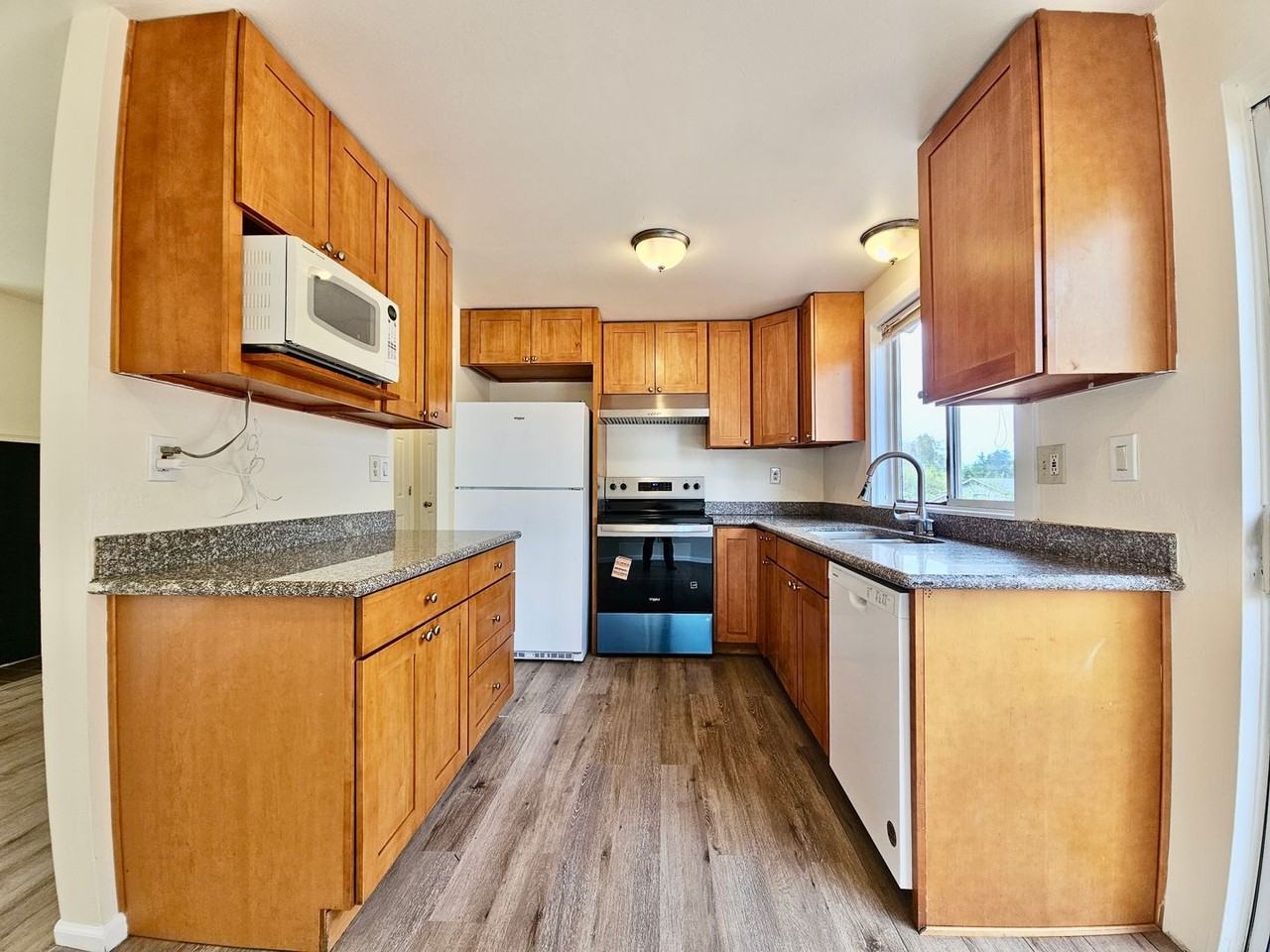 16713 127th Ave Se - Photo 3 of 20