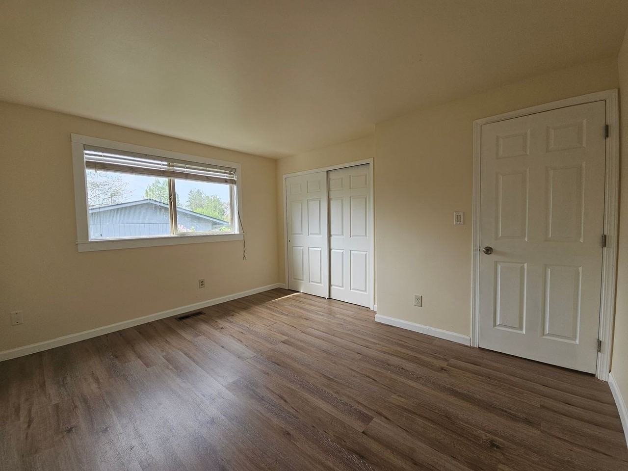 16713 127th Ave Se - Photo 7 of 20
