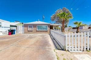 featured image of 402 Ilmenite Way