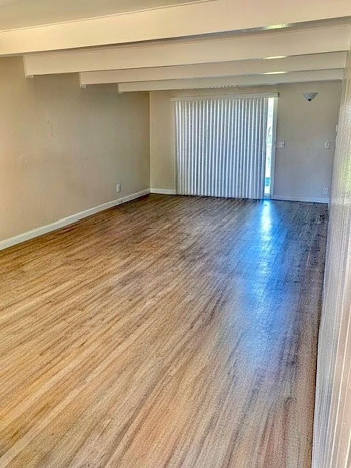 4607 Fall Ave - Photo 4 of 19