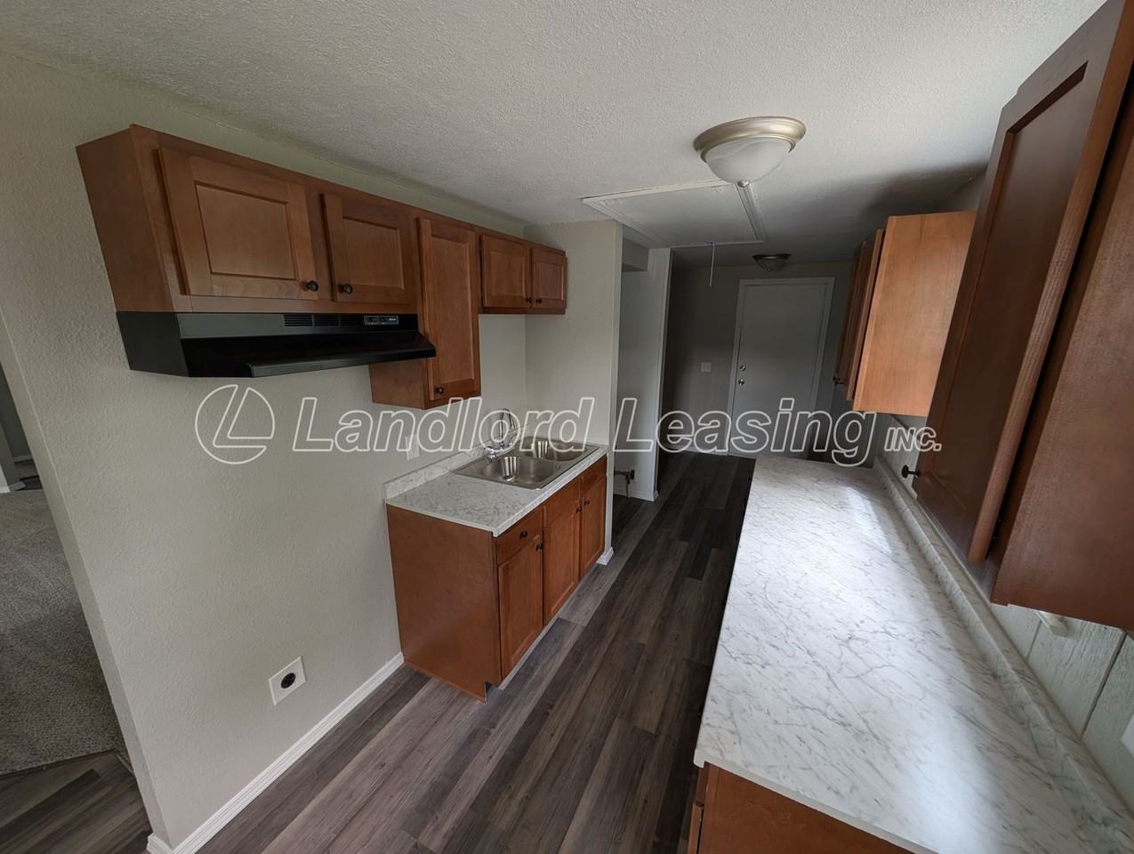 629 Vermont Dr - Photo 6 of 15
