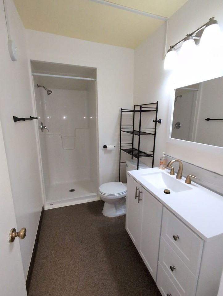 375 Main St - Photo 7 of 7
