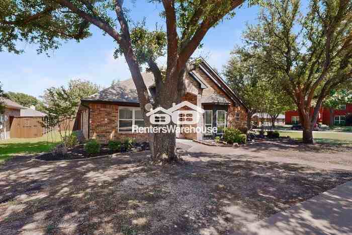 1115 Dodd Dr - Photo 6 of 45