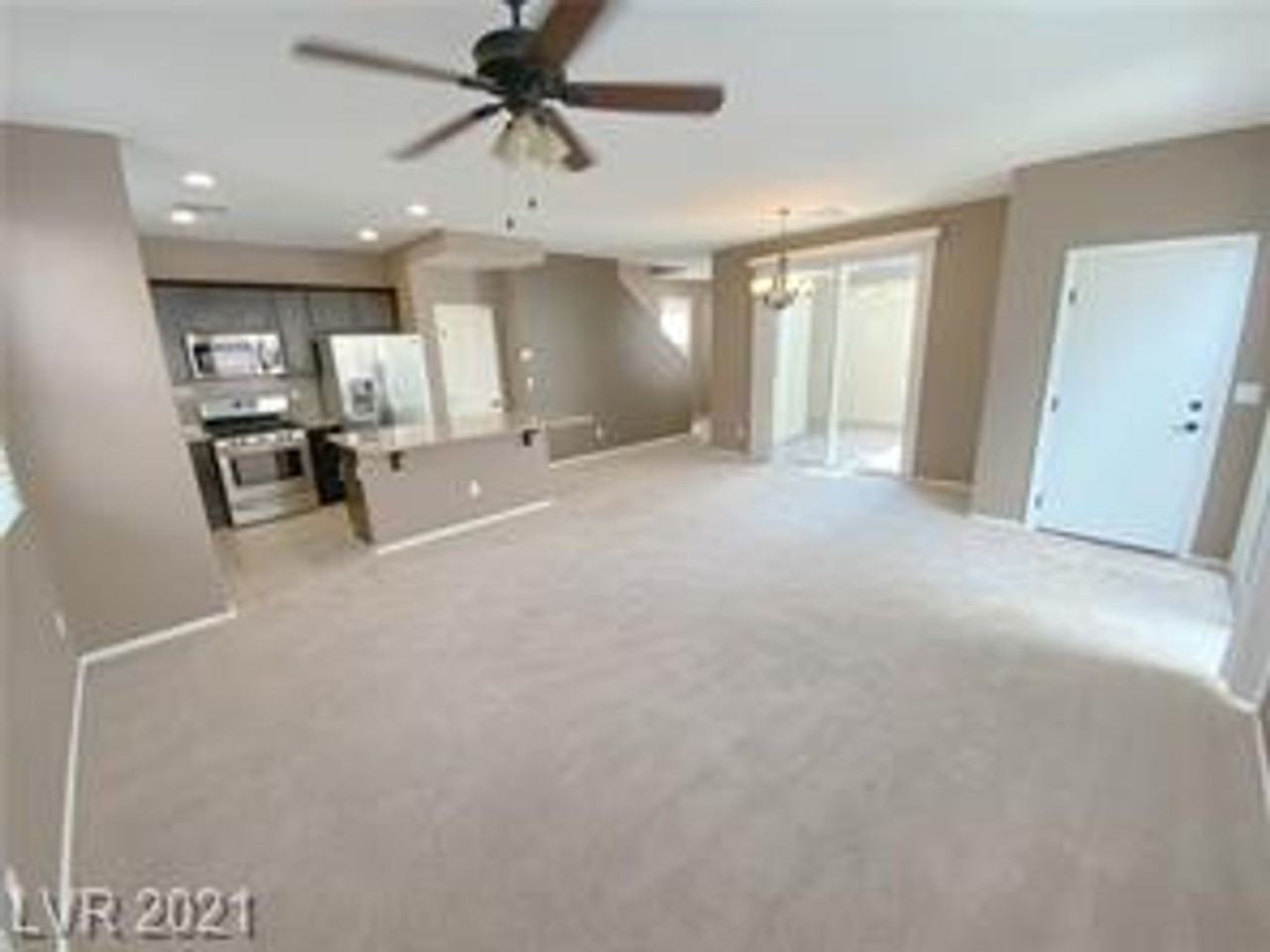 8516 Stuckey Ave - Photo 6 of 16
