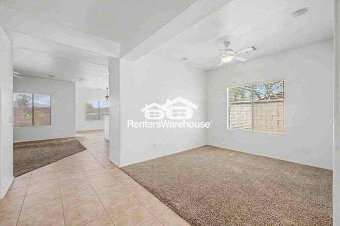 10960 N 162nd Ln - Photo 3 of 19