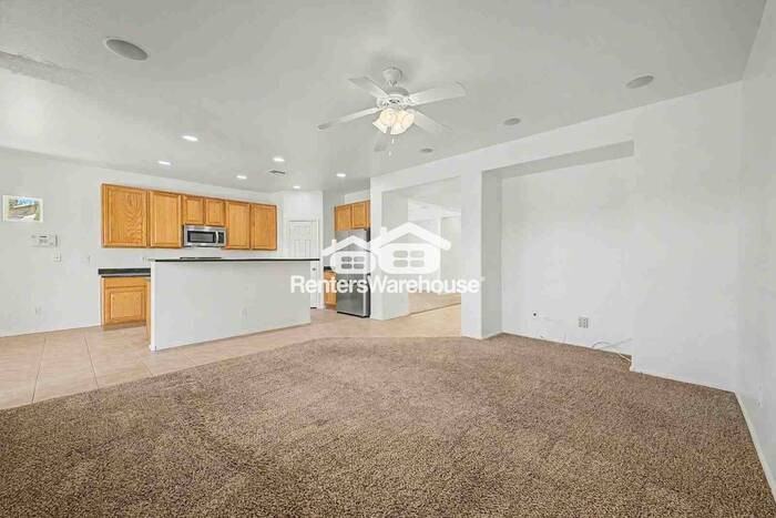 10960 N 162nd Ln - Photo 5 of 19