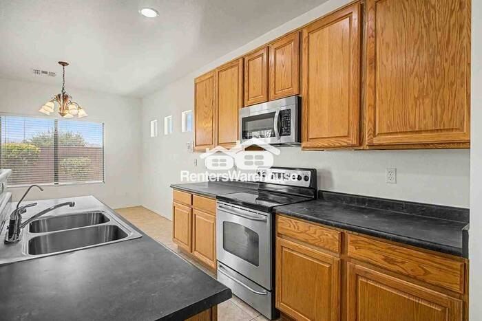 10960 N 162nd Ln - Photo 6 of 19